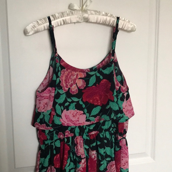 ELLE black floral cinch-waist dress size M - Picture 4 of 5